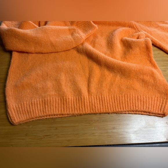 EUC Nation Ltd.- Crewneck Sweater in Tangerine. Size S - Picture 7 of 7